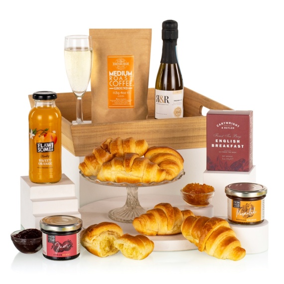 Maybelline Makeup Sky High Mascara - The Breakfast Tray